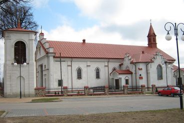 Костел Св. Анны, Кольно