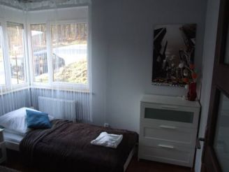 Two-Bedroom Apartment with Mountain View (1 - 6 Adults)