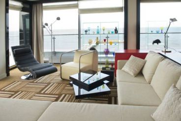 Deluxe Suite with Sea View