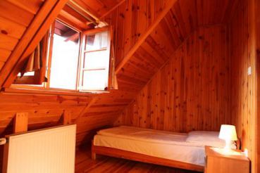 Cottage (4 Adults)