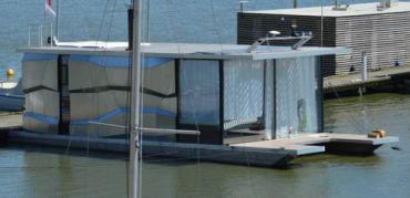 Houseboat Silver Stone HT2
