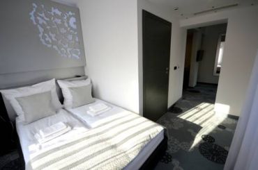 Deluxe Double Room with Shower