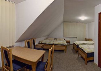 Classic Quadruple Room